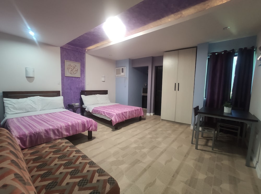 Nikitas Place Hotel 20/52