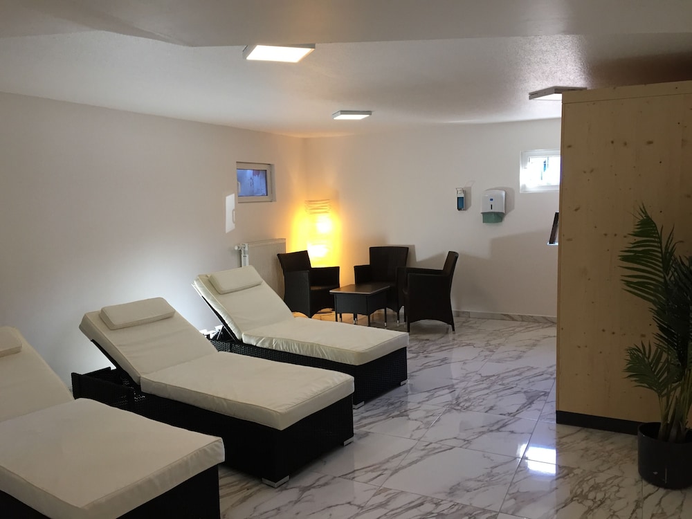Wincent Hotel 11/50