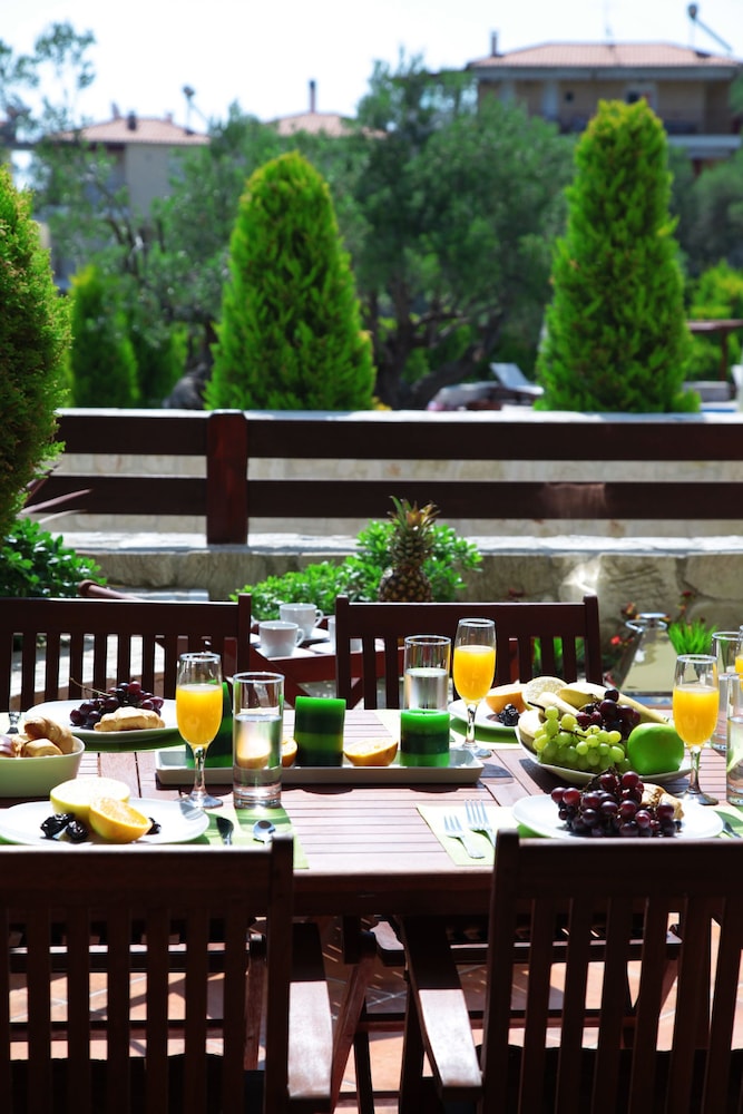 Kassandra Village Resort 67/79