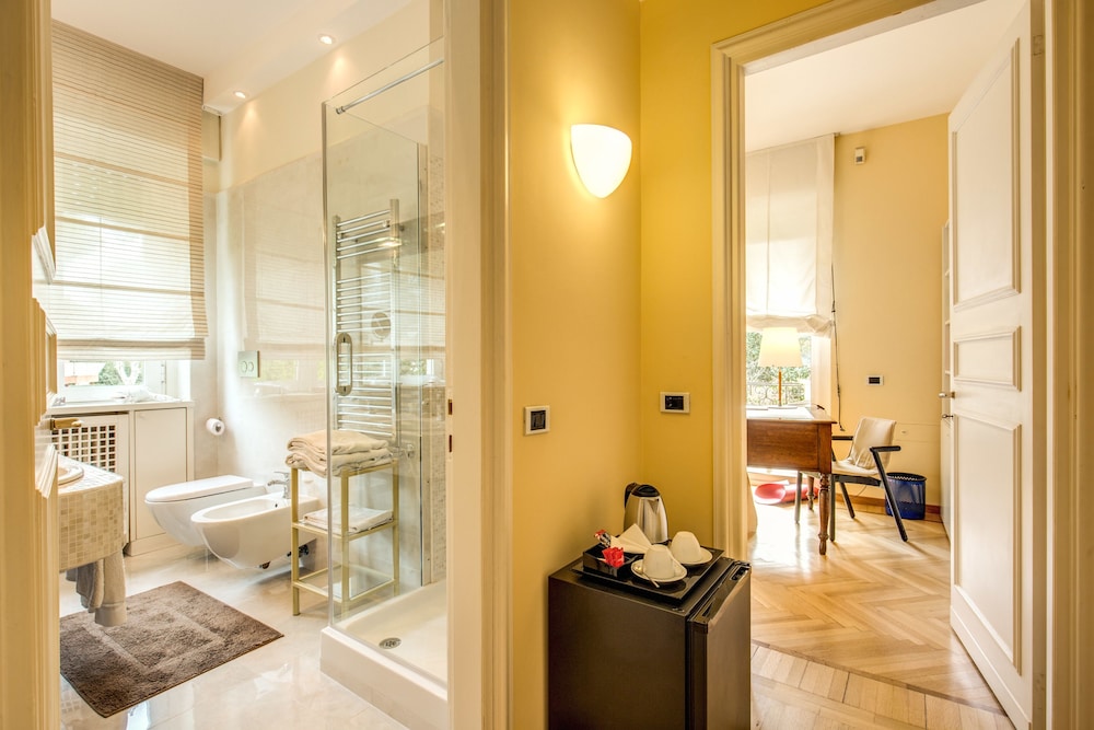 La Gaura Guest House 44/47