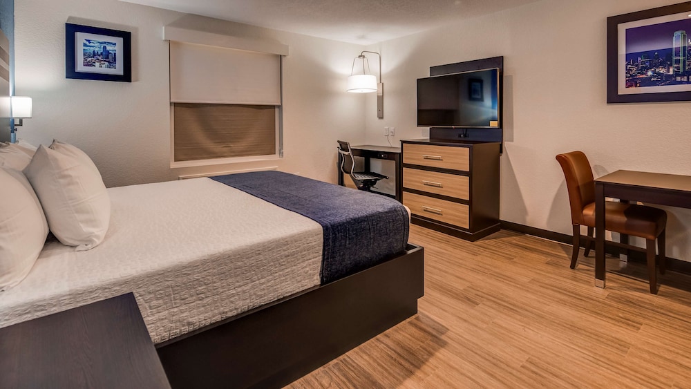 Surestay Plus Hotel By Best Western Humble 6/33