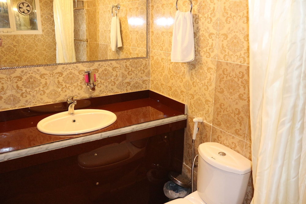 Mariana Hotel 41/50