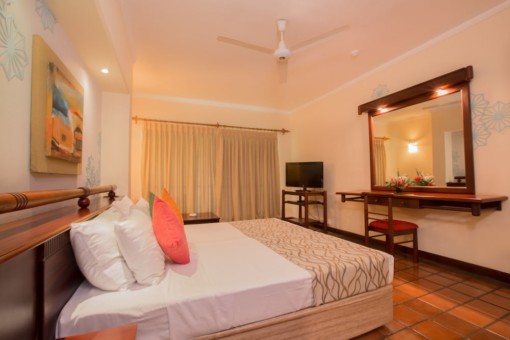 The Palms Hotel 14/50