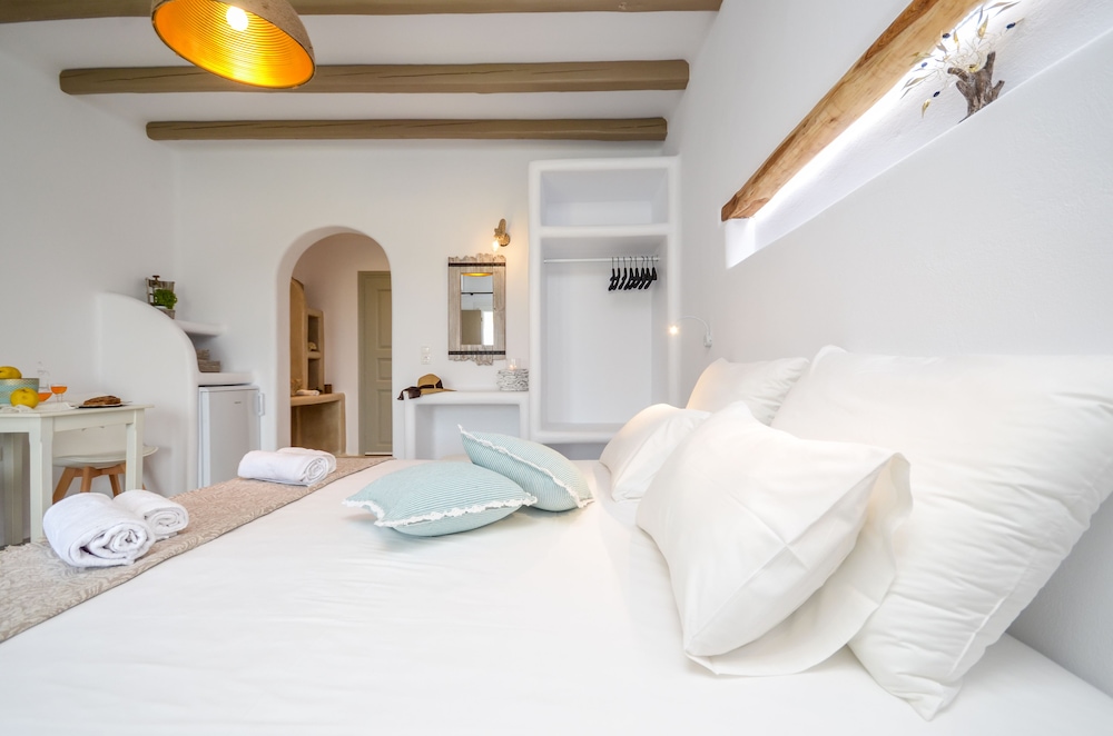 SUPERIOR, KING BED