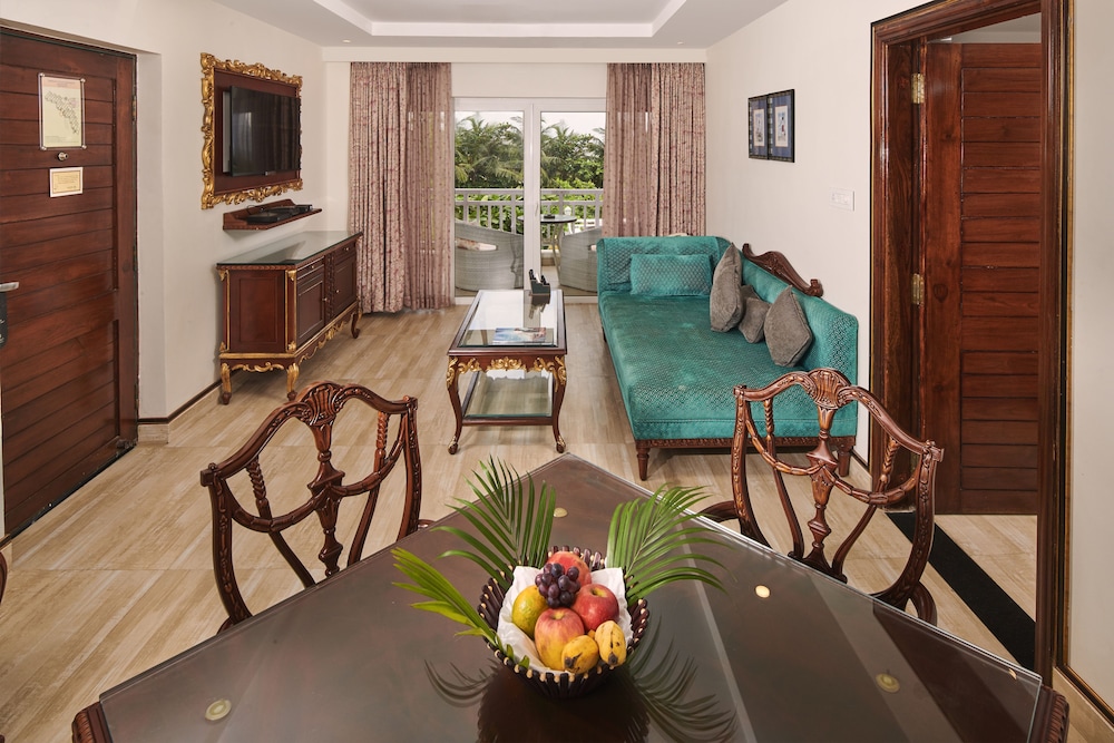 Mayfair Heritage, Puri 17/37