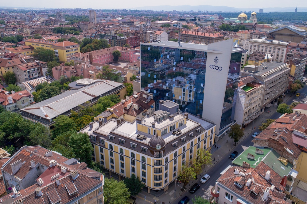 Coop Hotel Sofia 3/69