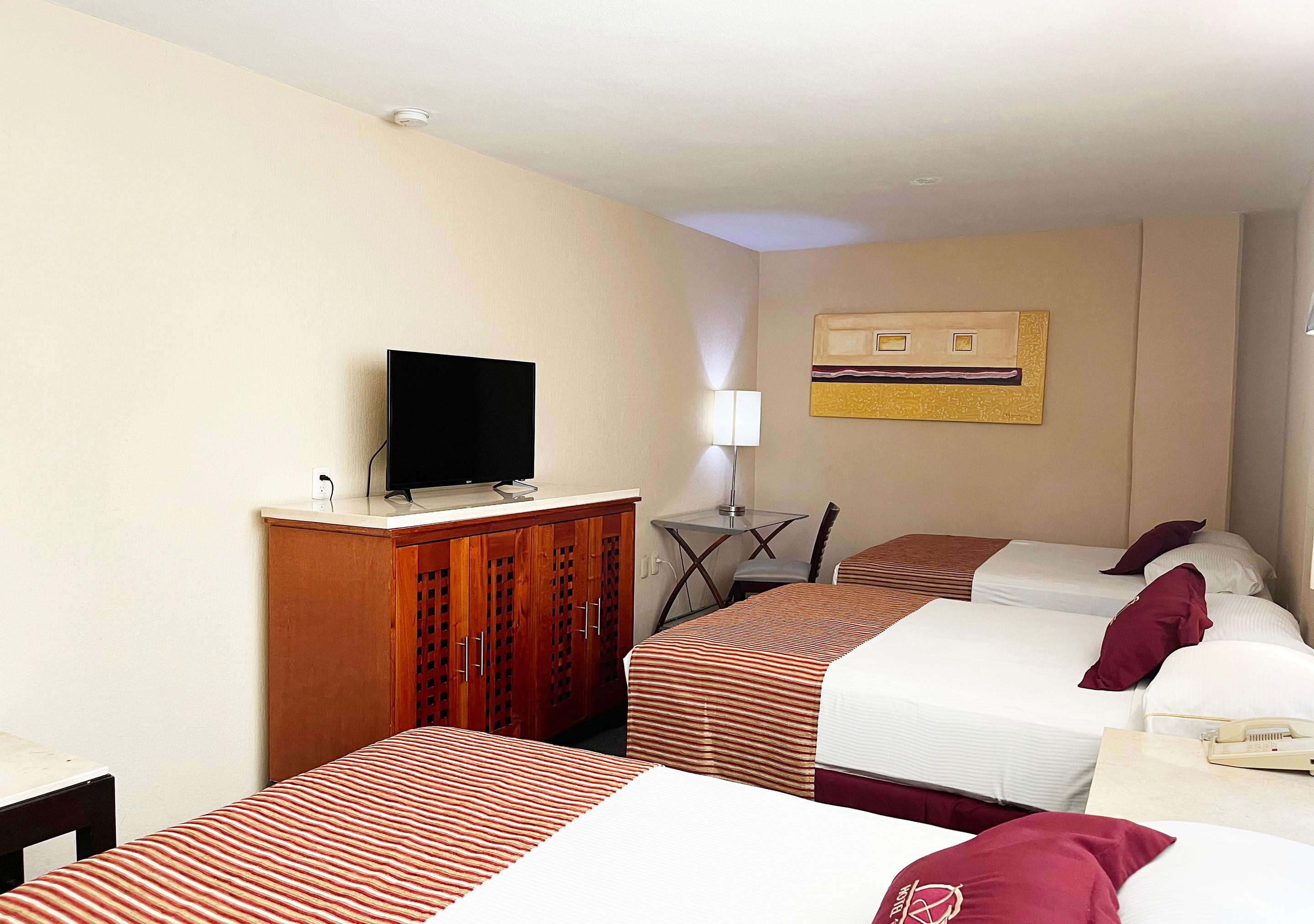 غرفة ثلاثية، Hotel Victoria Poza Rica 4/5