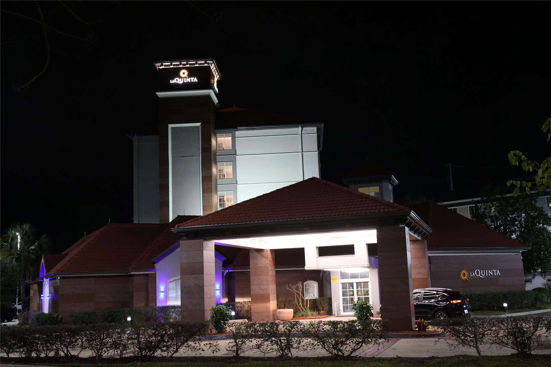 La Quinta Inn Suites Ocala 13/72