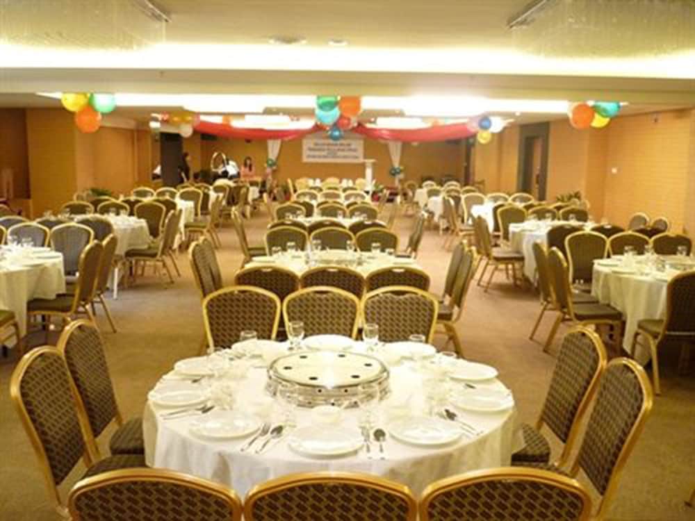 Kingston Hotel 15 @ Tower Regency 25/44
