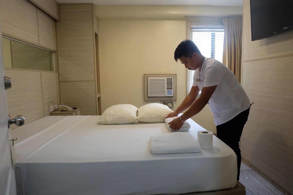 Spaces By Eco Hotel 25/50