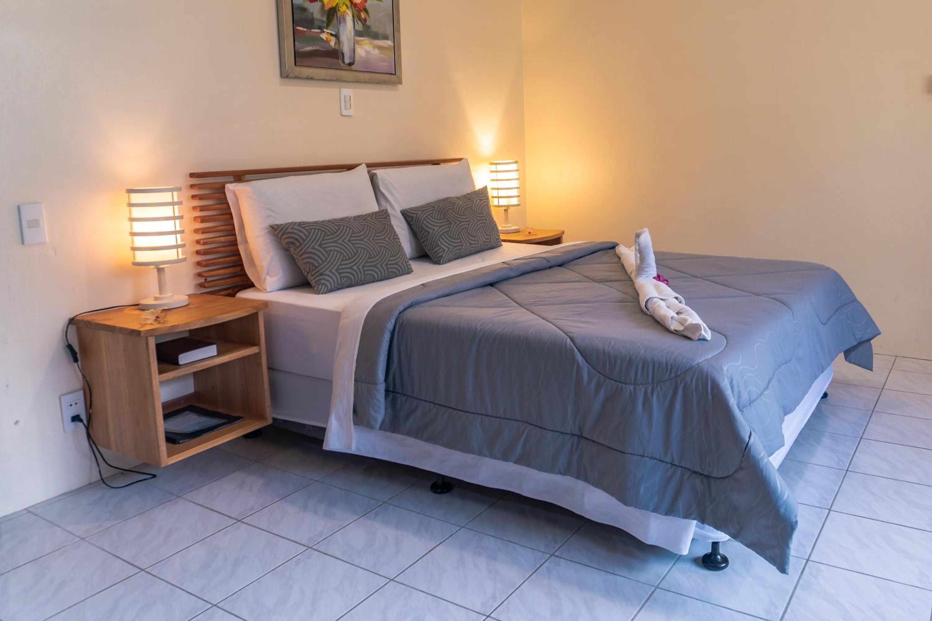 بنغل، Quo Vadis Dive Resort 2/10