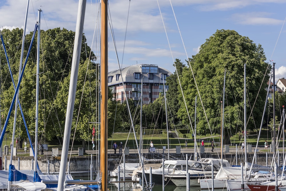 Seehotel Friedrichshafen 49/58