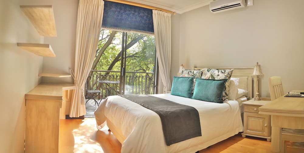 InnJoy Boutique Hotel 13/50