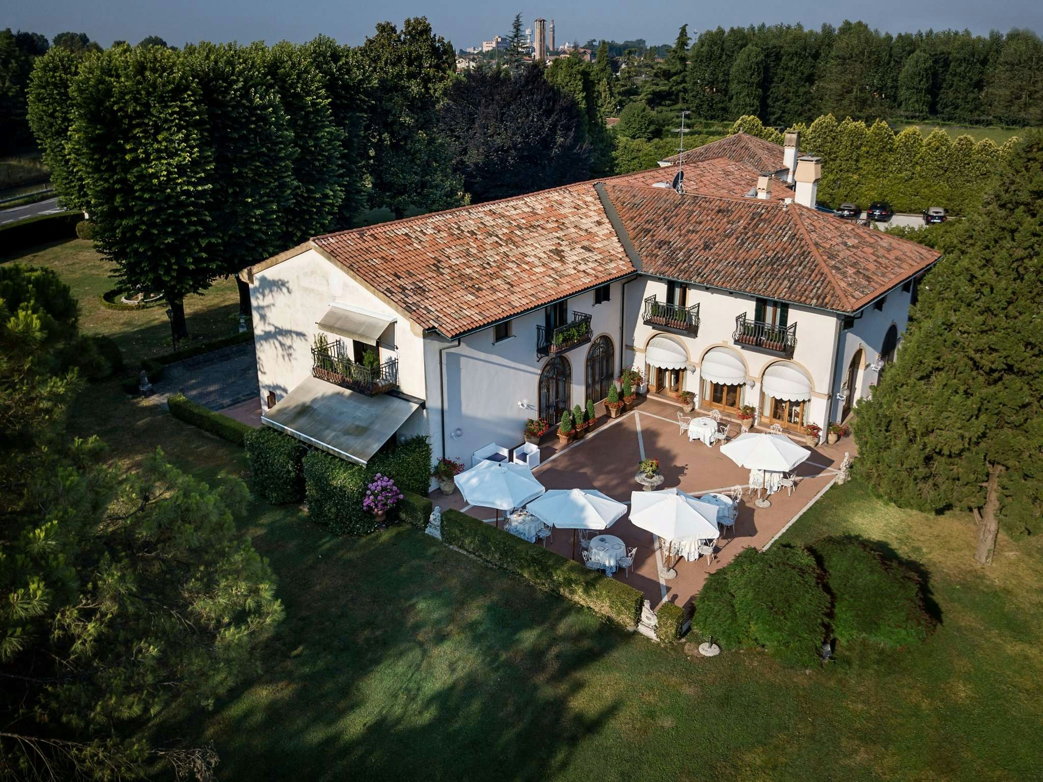VILLA MARGHERITA 43/50