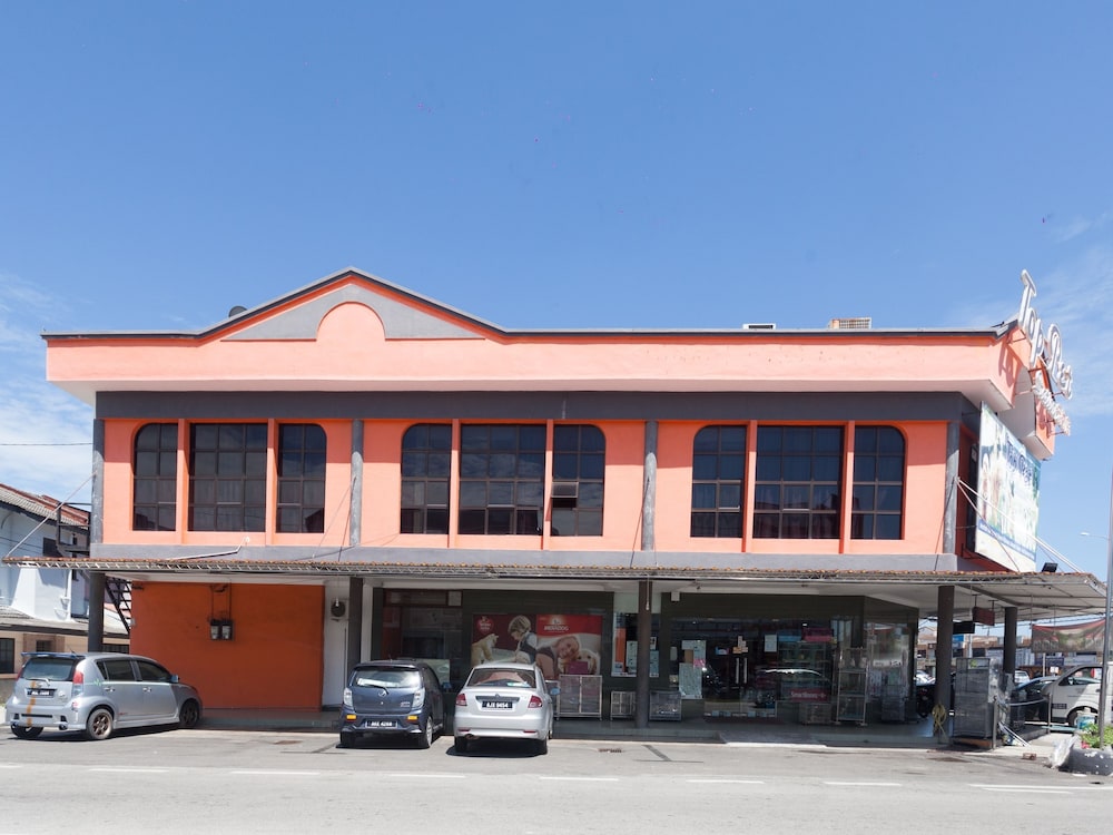 Hotel O T P Hotel in SITIAWAN
