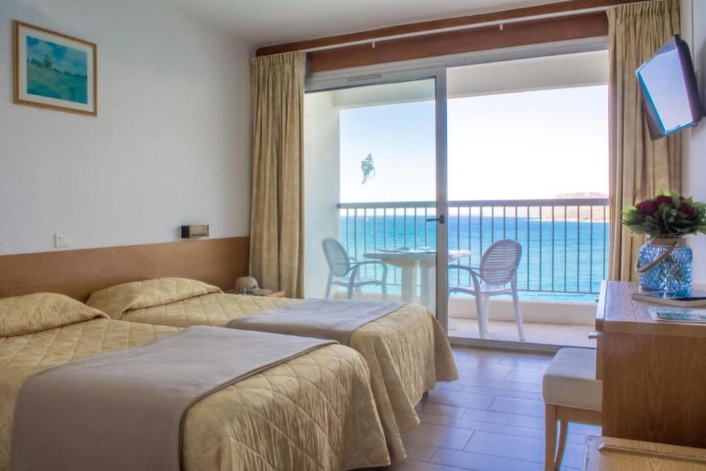 Hotel Roc E Mare 17/43