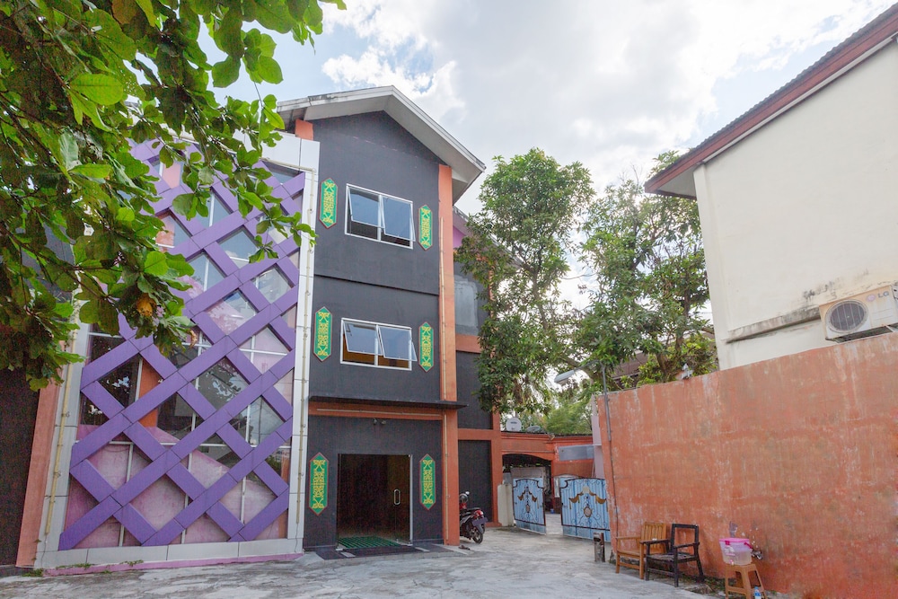 OYO 3428 Hotel Marimar 3/27