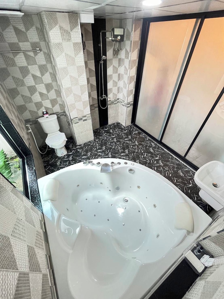 Sweet Loft Hotel Don Muang 65/65