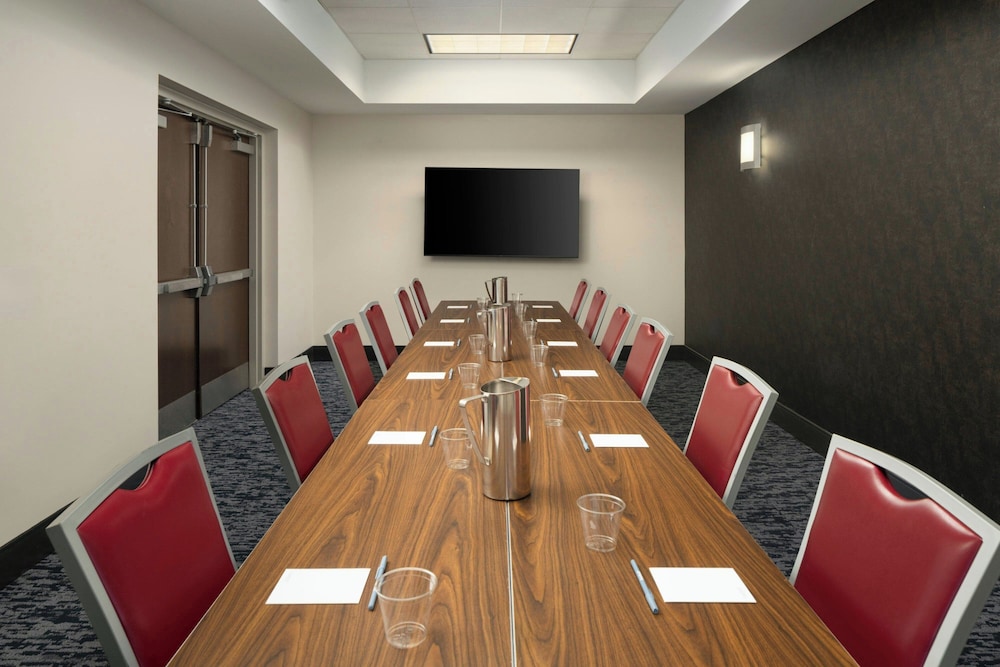 Fairfield Inn & Suites by Marriott Chattanooga 26/42