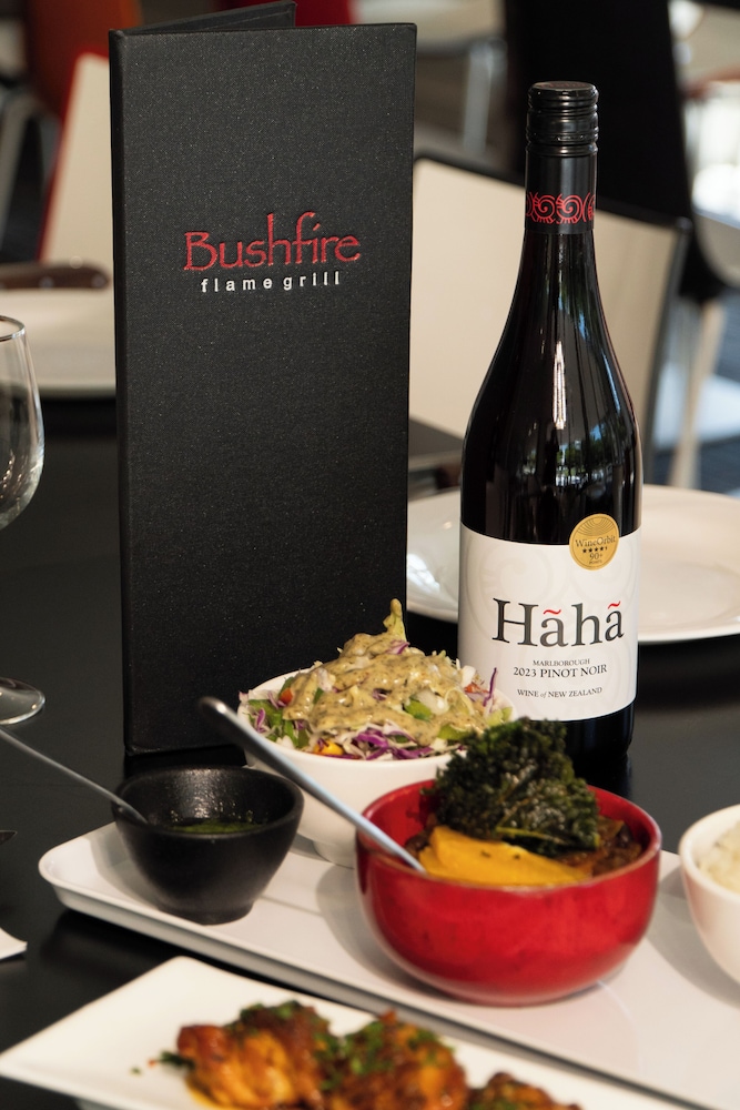 Pacific Hotel Cairns 41/72