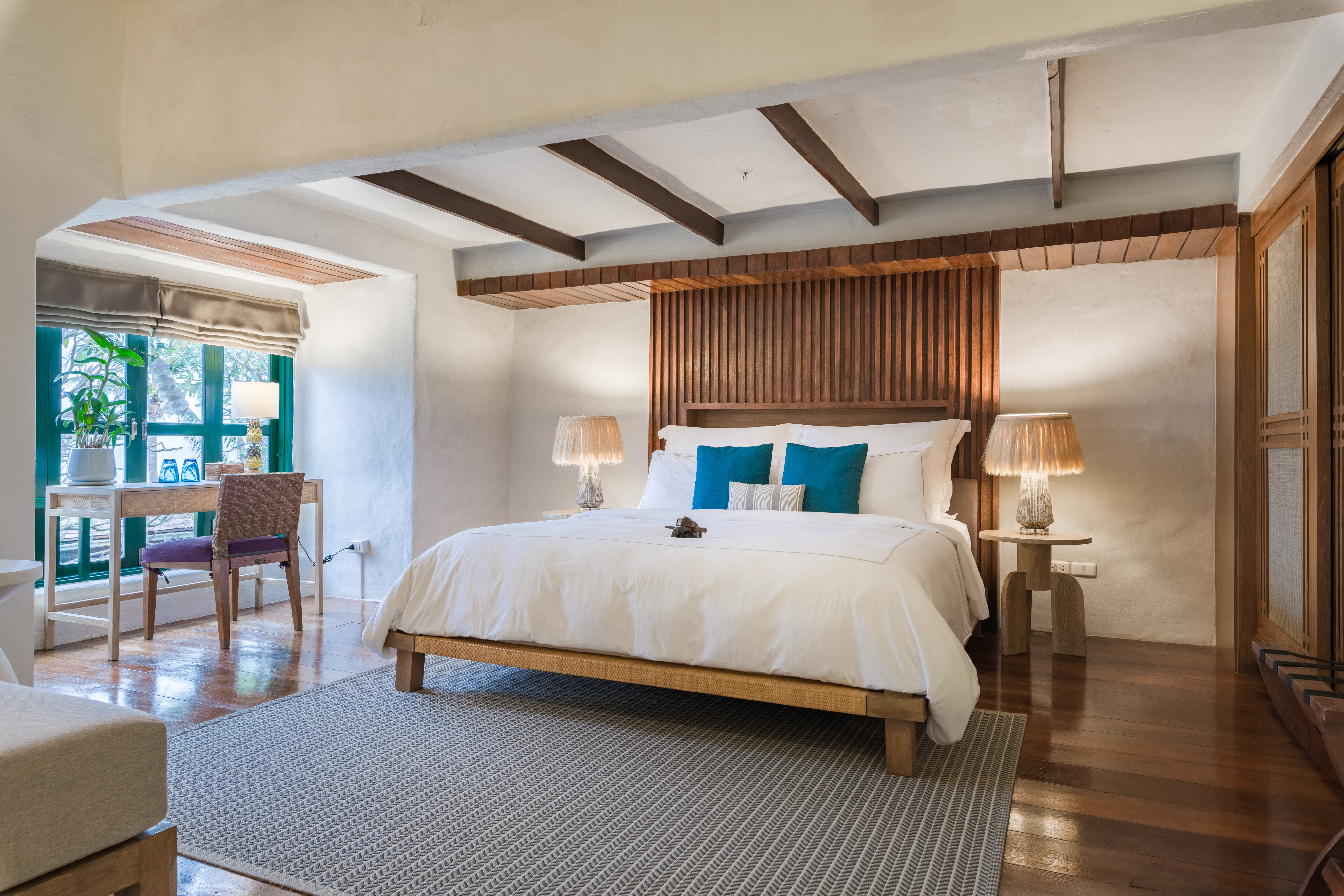 2 Bedrooms, Suite, Beach Front