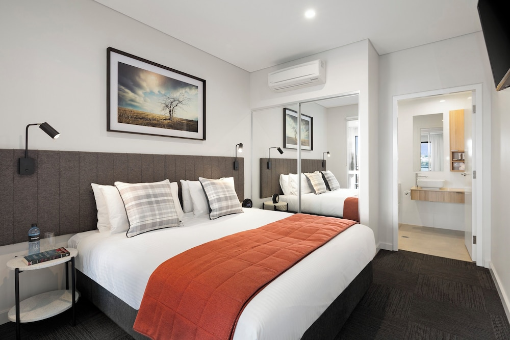 2 Bedrooms, Apartment, 2 King Beds