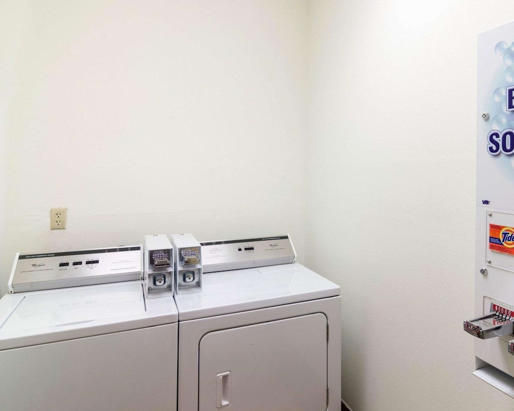 Quality Suites Midland North Loop 250 63/63
