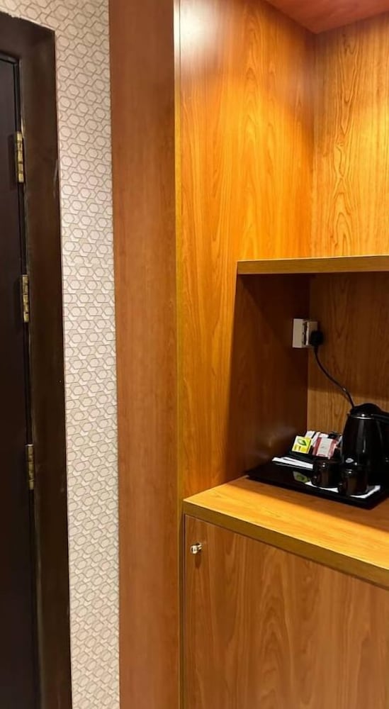 فندق برادايس ان جدة(Paradise Inn Jeddah) 109/152