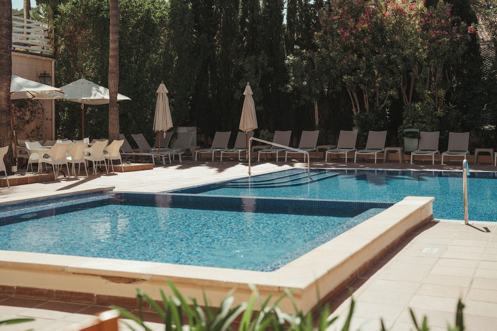 Hotel ROC Oberoy Adults Only +16 43/64