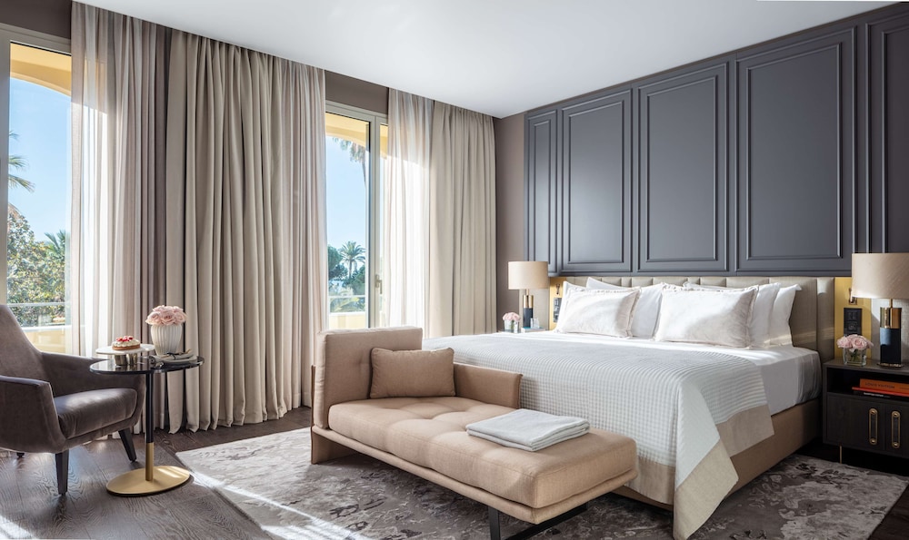 GRAND, PREMIUM, SEA VIEW, BALCONY