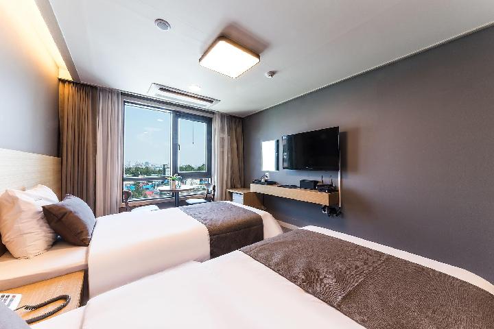 STANDARD, TWIN BEDS