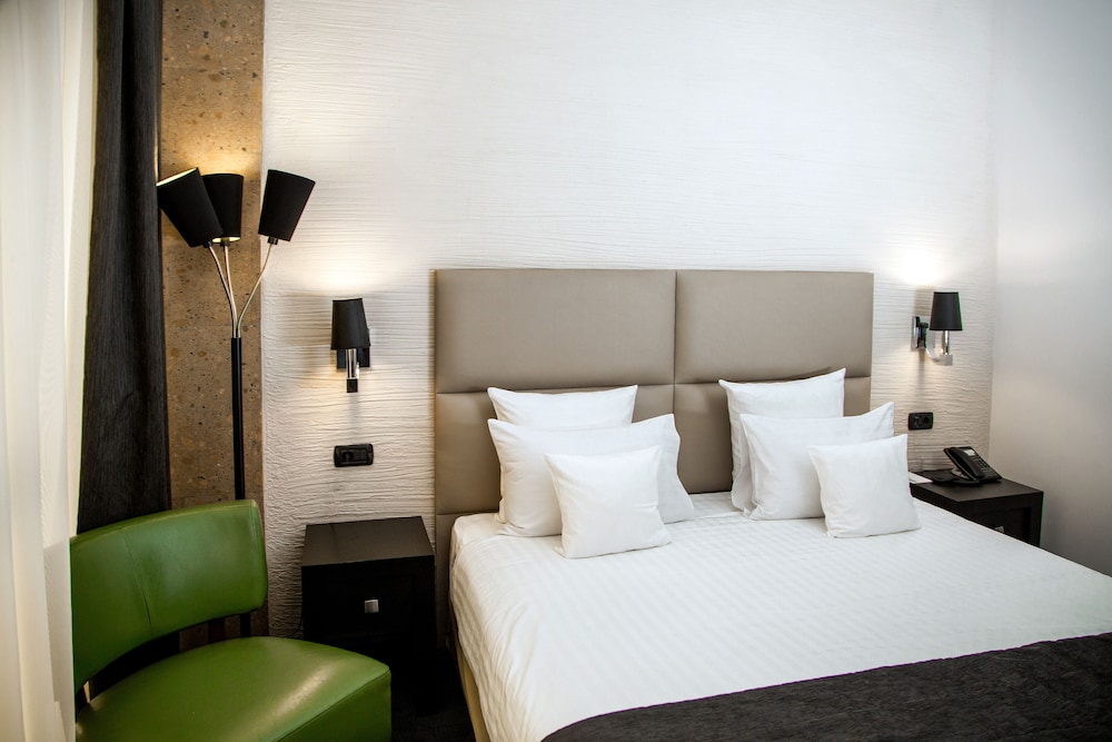 North Avenue by Stellar Hotels (Ex:North Avenue Hotel) 26/78