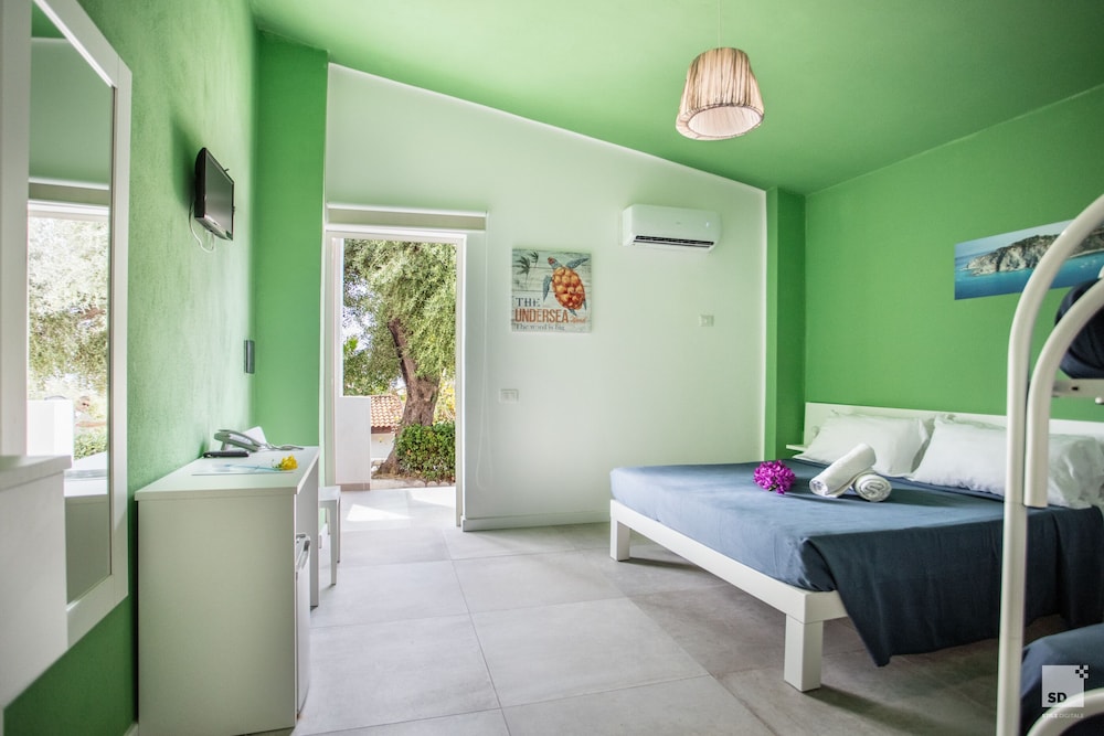 Villaggio Baia D'ercole 13/50