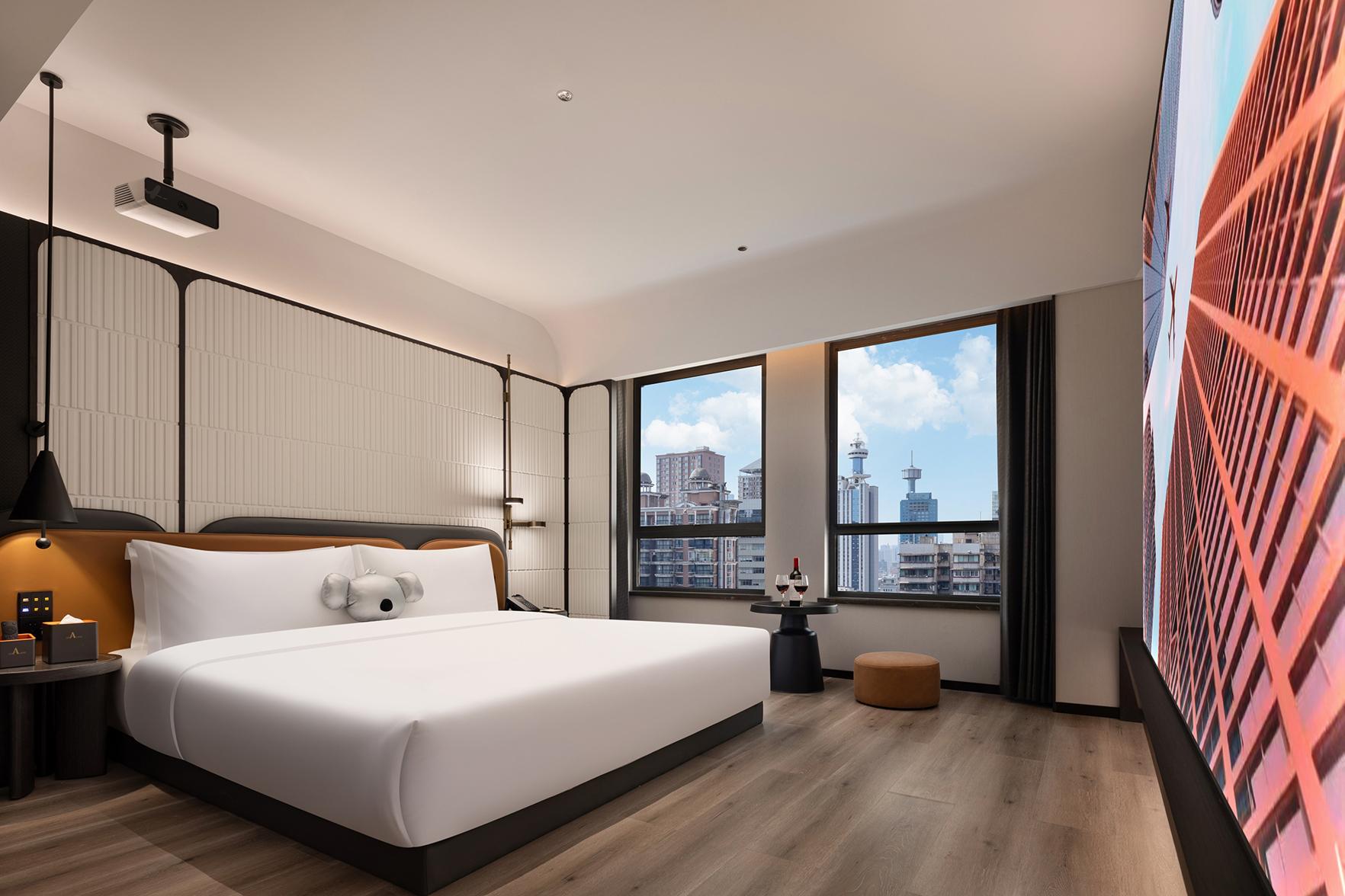 DoALand V PLUS Hotel (Changsha Wuyi Square Dongtang Metro Station Branch) 2/10