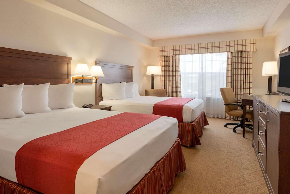 ROOM, 2 QUEEN BEDS