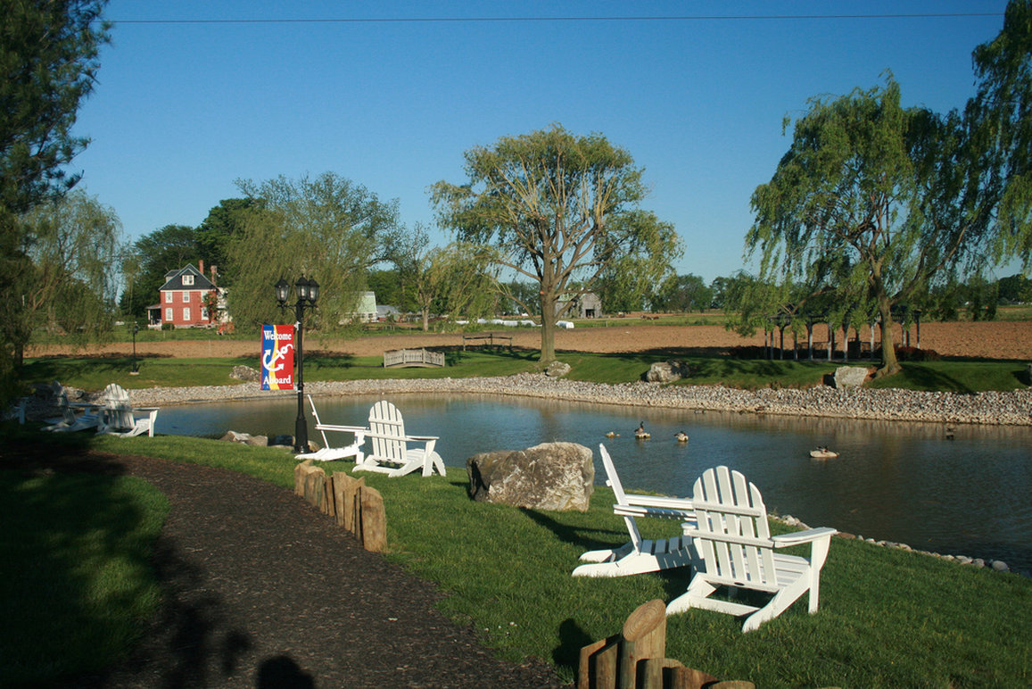 Fulton Steamboat Inn 76/79