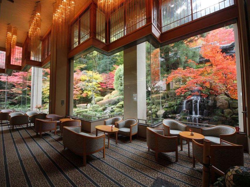 Izanro Iwasaki 34/42