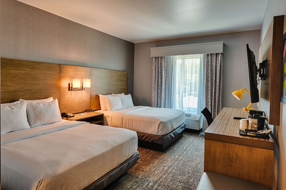 Park Inn by Radisson, Florence, SC 8/38