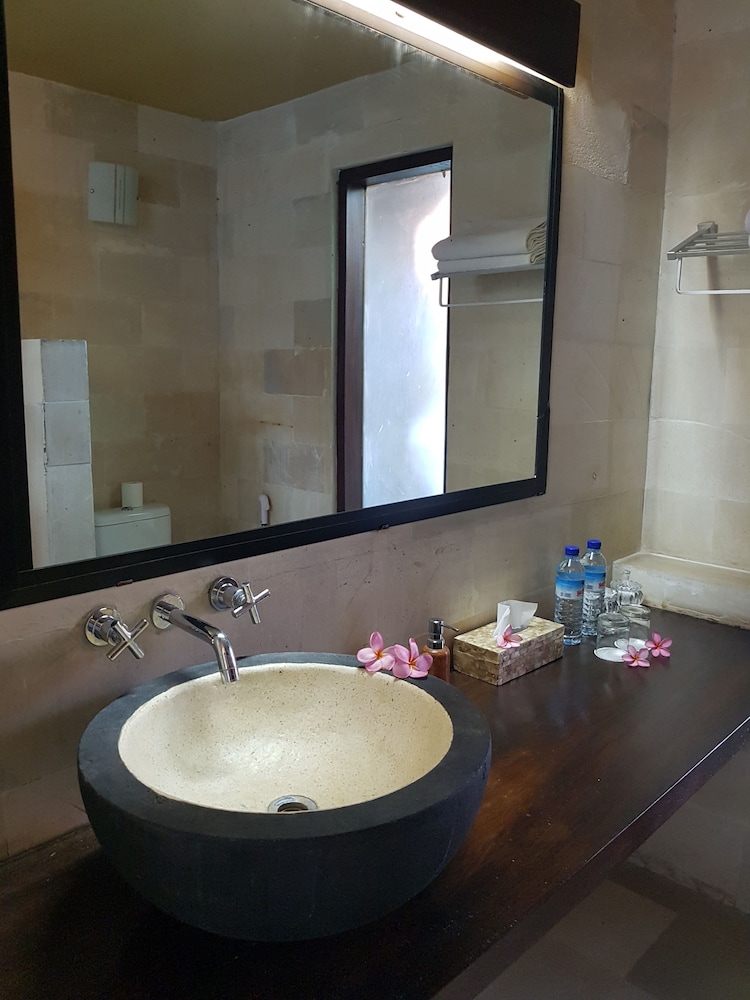 Gili Exotic Villas 39/43