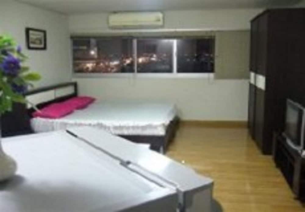 Impact Don Mueang Bangkok Guest House 26/58