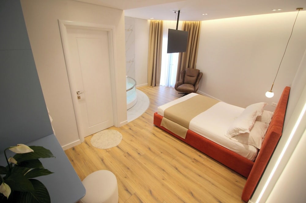 Hotel Strora 23/50