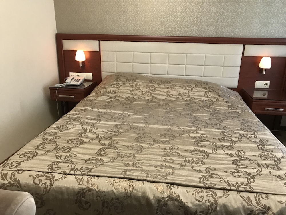 Pen Hotel 35/44