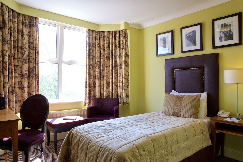Bournemouth West Cliff Hotel & Spa 14/80