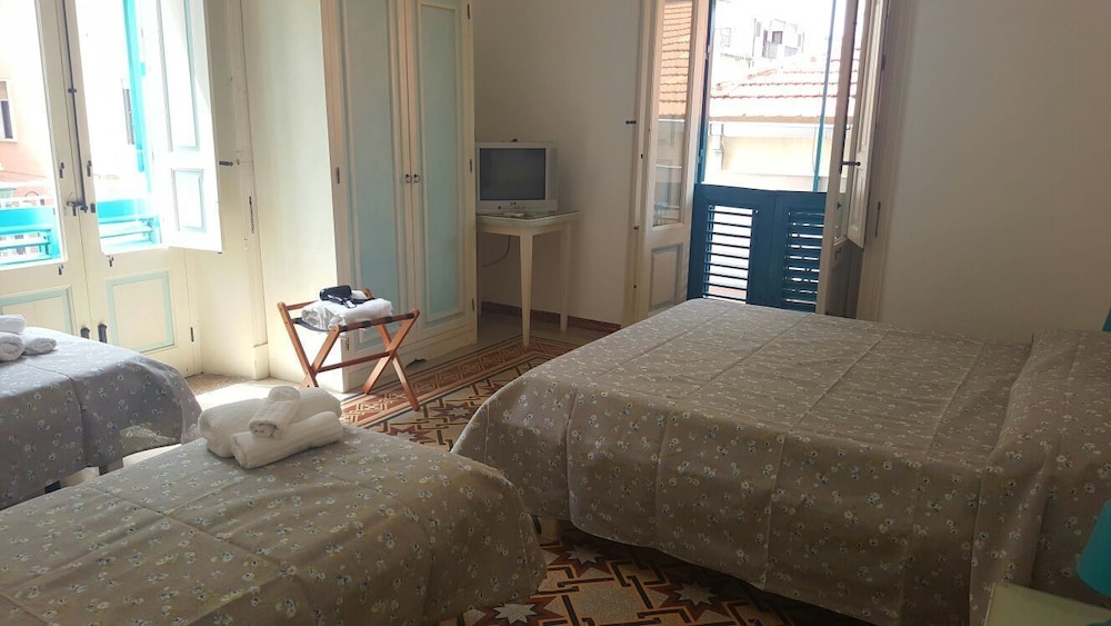 Le Sirene Scilla 24/63