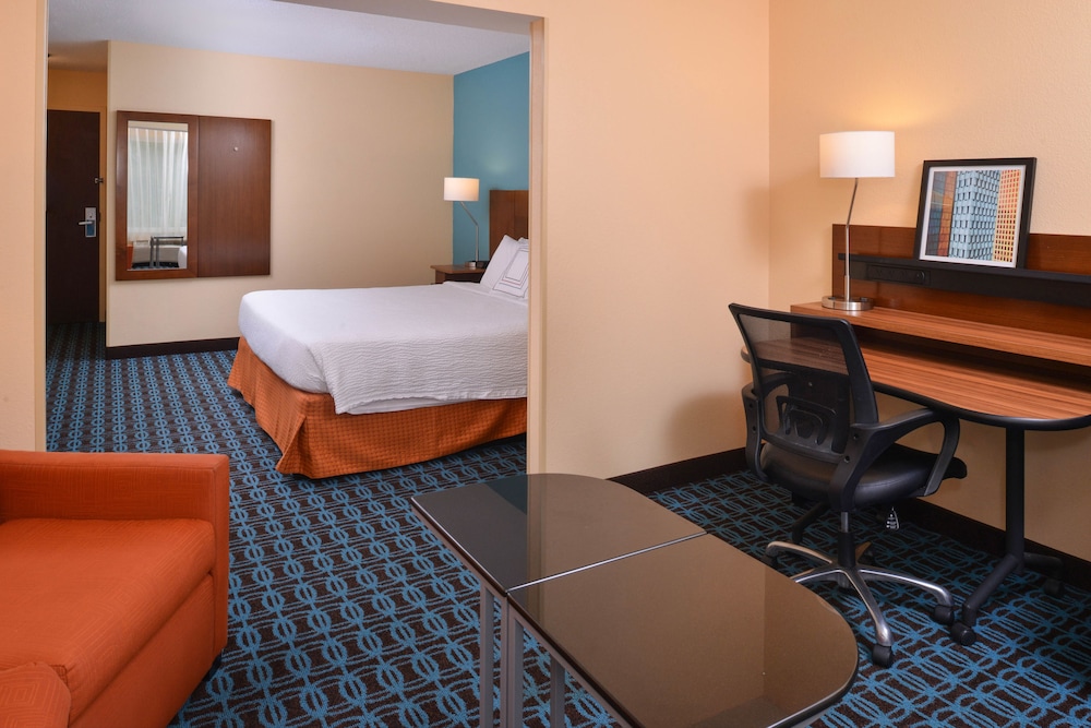 Baymont by Wyndham St. Charles 20/20
