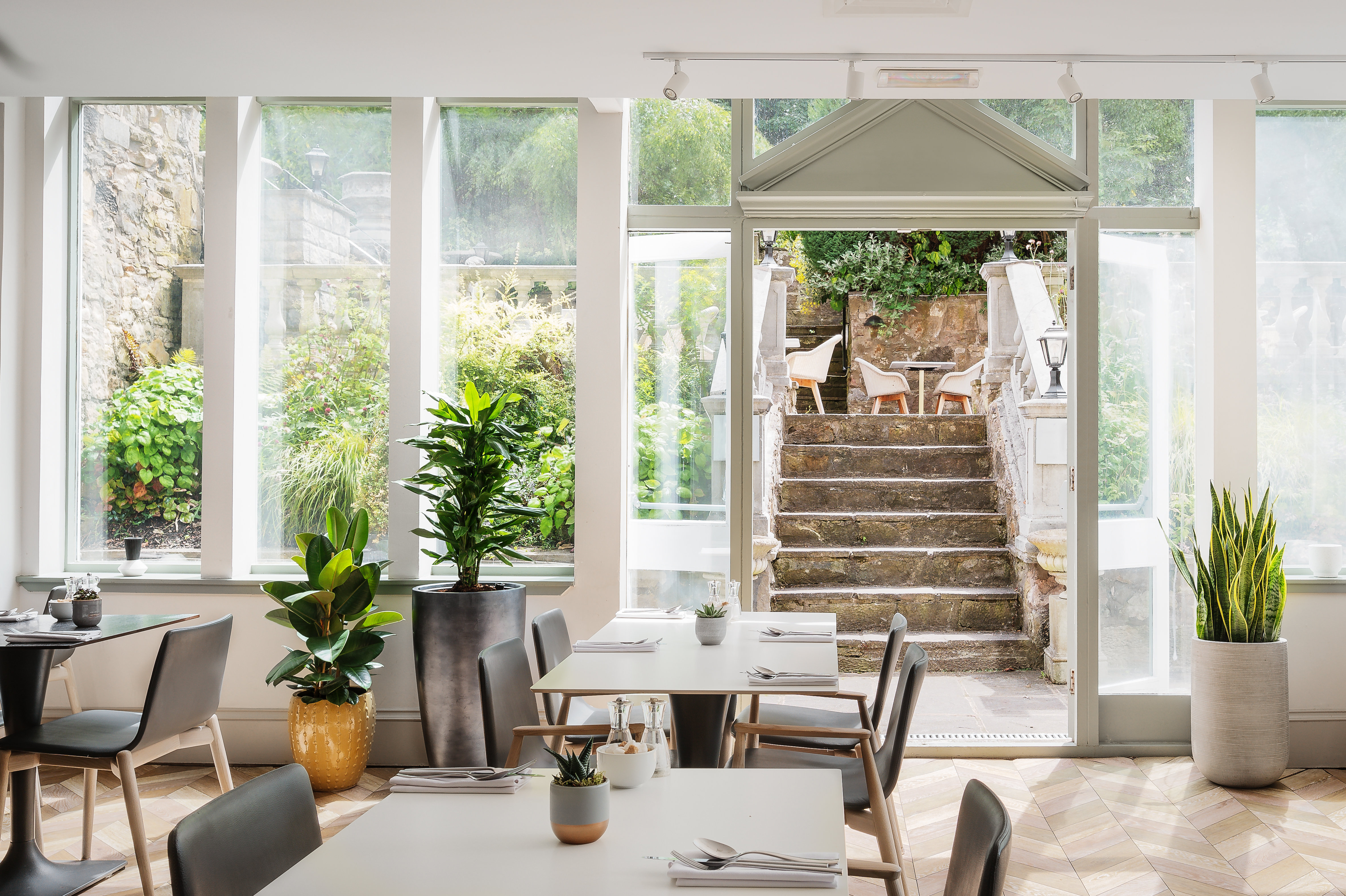 voco Edinburgh Royal Terrace 20/35