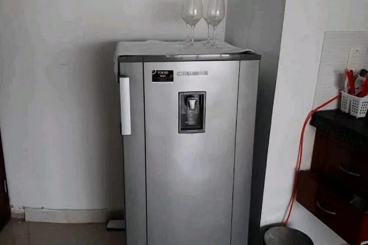 E2TL Apartamento Basico cerca al Mar con Aire Acondicionado y WiFi 11/13