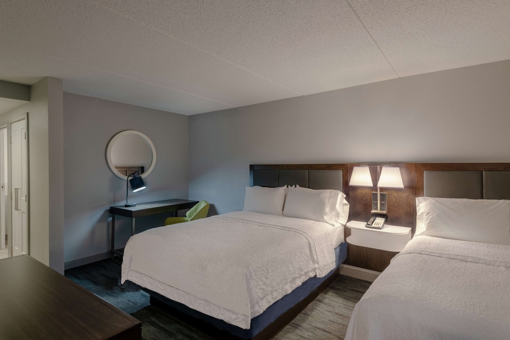 Hampton Inn Waldorf 22/47