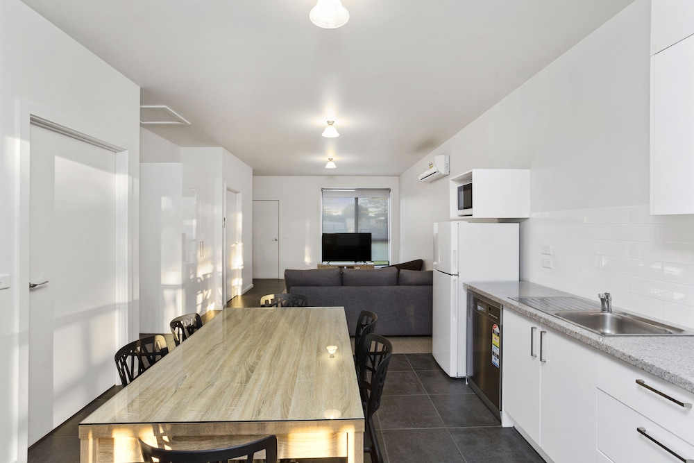 Port Fairy Motor Inn 30/63