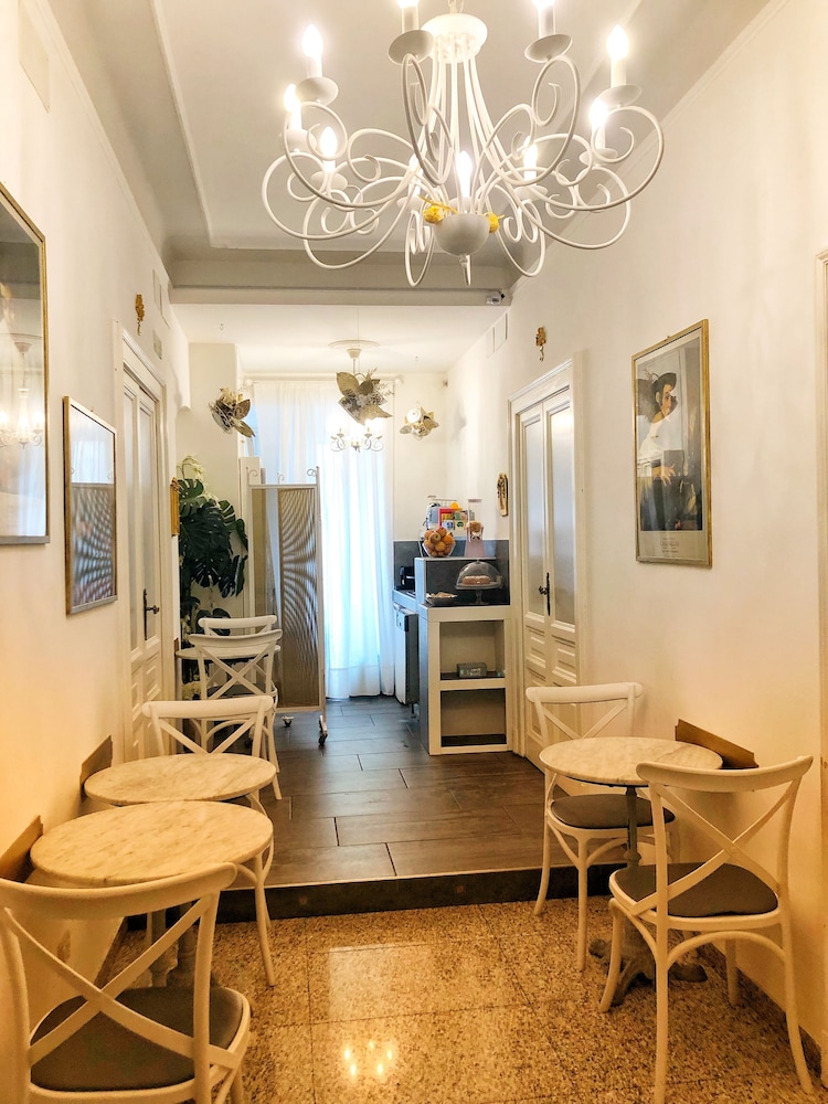 Art Atelier Borgo 29/50